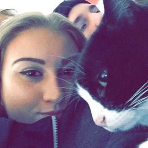 Meet your Posher, Lauralei